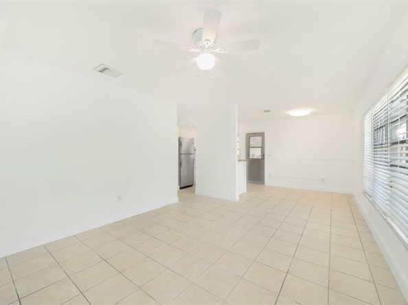 511 NW 18th St, Pompano Beach FL 33060