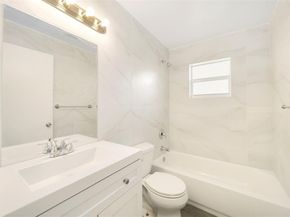 511 NW 18th St, Pompano Beach FL 33060