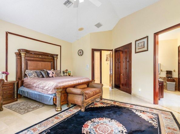 17654 Bocaire Way, Boca Raton FL 33487