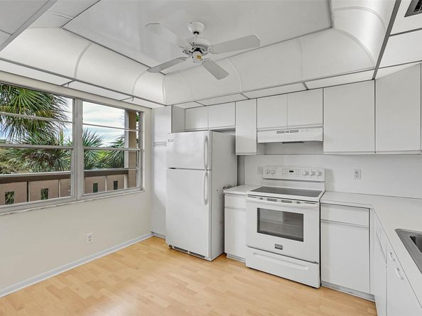 1804 Eleuthera Pt E3, Coconut Creek FL 33066