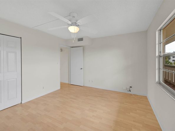 1804 Eleuthera Pt E3, Coconut Creek FL 33066