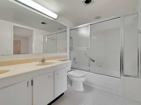 1804 Eleuthera Pt E3, Coconut Creek FL 33066