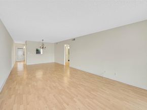 1804 Eleuthera Pt E3, Coconut Creek FL 33066