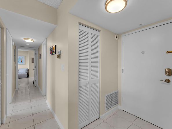 2639 N Riverside Dr 605, Pompano Beach FL 33062