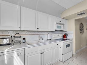 2639 N Riverside Dr 605, Pompano Beach FL 33062
