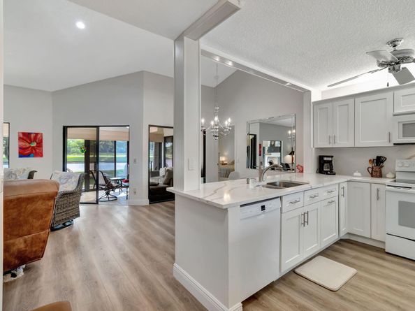 8306 Mooring Circle, Boynton Beach FL 33472