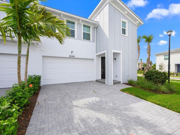 5120 Willow Creek Drive, Westlake FL 33470