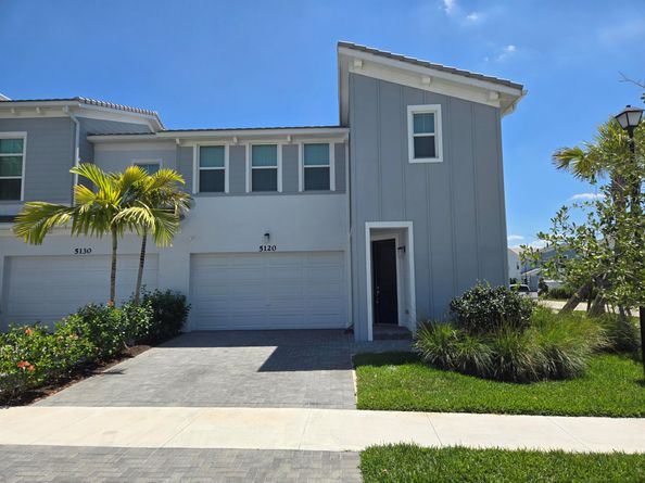 5120 Willow Creek Drive, Westlake FL 33470