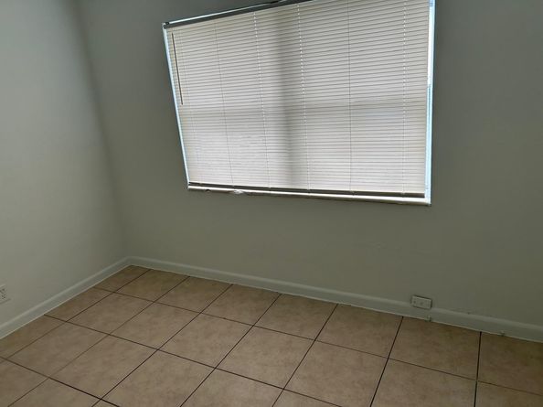 Undisclosed Address #FX-10467725, Fort Lauderdale FL 33311