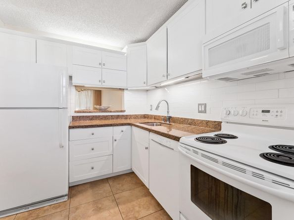 5300 NE 24th Ter 423C, Fort Lauderdale FL 33308