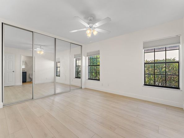 1483 Via Del Sol, Jupiter FL 33477