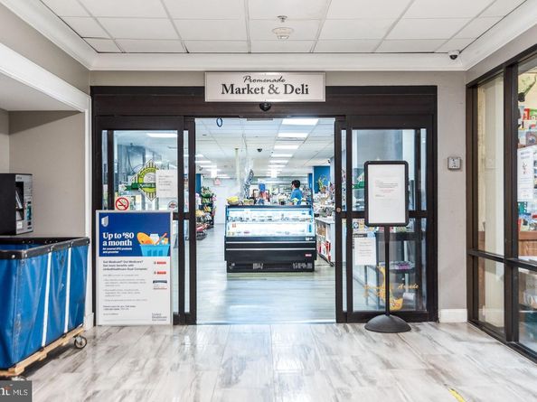 5225 Pooks Hill Road 1814N, Bethesda MD 20814