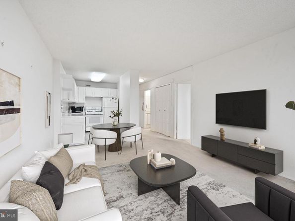 5225 Pooks Hill Road 1814N, Bethesda MD 20814