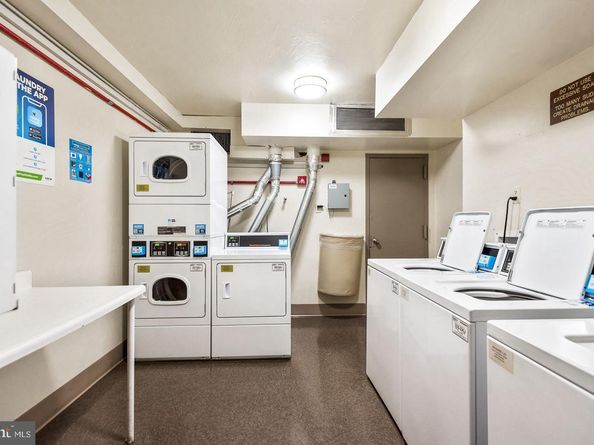 5225 Pooks Hill Road 1814N, Bethesda MD 20814