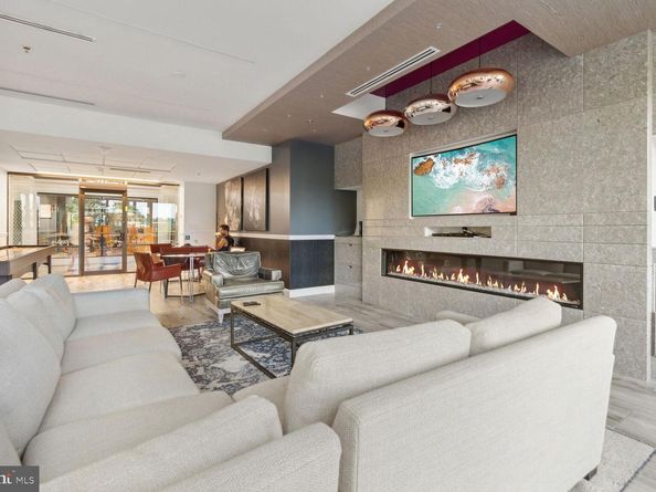 5225 Pooks Hill Road 1814N, Bethesda MD 20814