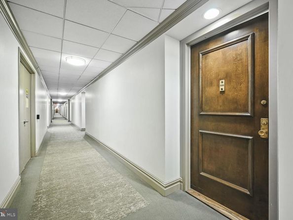 5225 Pooks Hill Road 1814N, Bethesda MD 20814