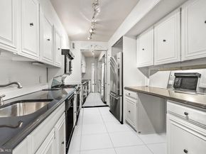 700 New Hampshire Avenue NW 508, Washington DC 20037