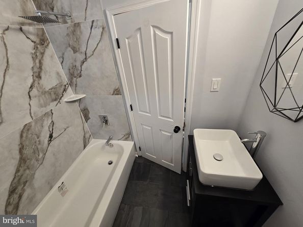 3315 W Sergeant Street, Philadelphia PA 19132