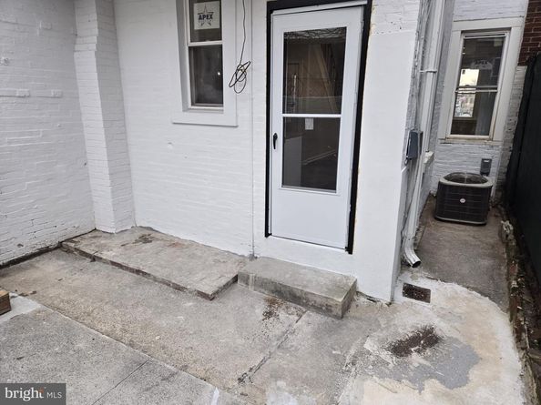 3315 W Sergeant Street, Philadelphia PA 19132