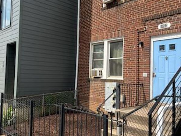 1002 18TH Street NE, Washington DC 20002