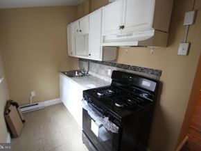 1754 W Pacific Street, Philadelphia PA 19140