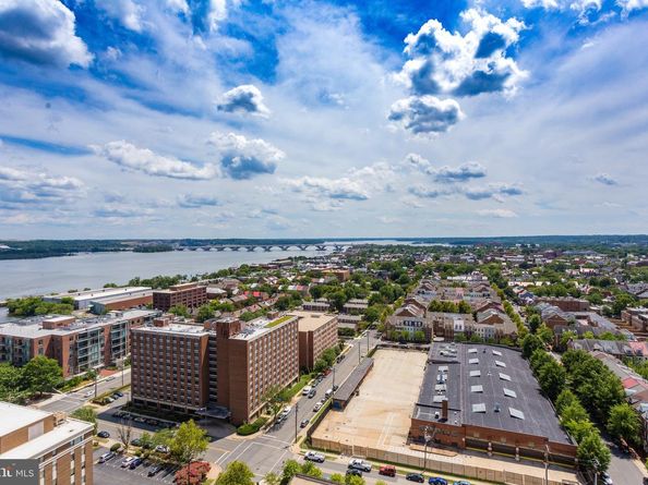 400 Madison Street 704, Alexandria VA 22314