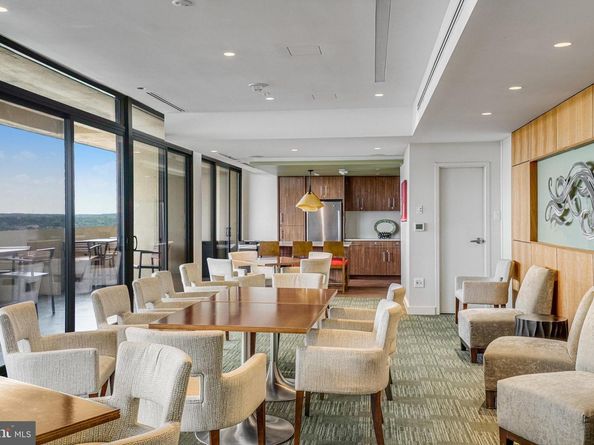 400 Madison Street 704, Alexandria VA 22314
