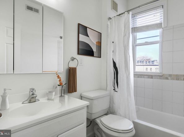 3563 10TH Street NW, Washington DC 20010