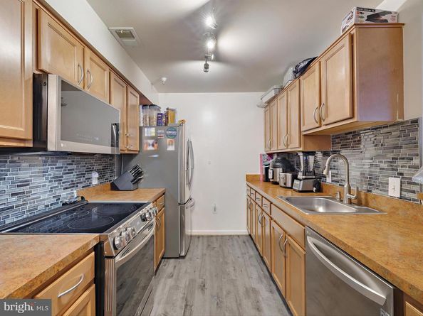 4950 Call Place SE B2, Washington DC 20019