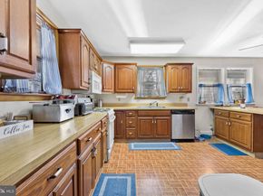 309 Lynwood Avenue, Jenkintown PA 19046