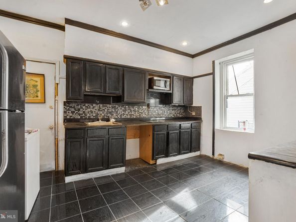 138 E Pomona Street, Philadelphia PA 19144