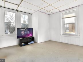 138 E Pomona Street, Philadelphia PA 19144