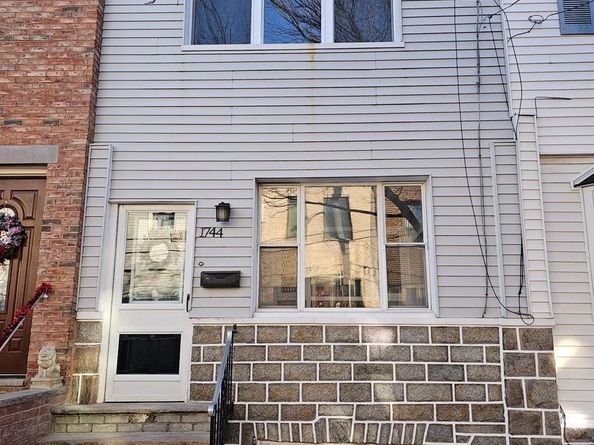 1744 Stocker Street, Philadelphia PA 19145