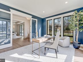 508 Nelson Drive NE, Vienna VA 22180