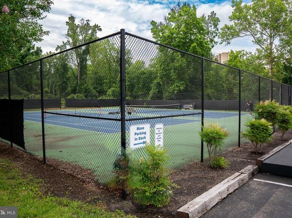 6301 Edsall Road 224, Alexandria VA 22312