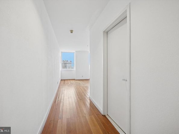 1100 Vine Street 1209, Philadelphia PA 19107