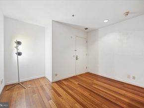 1100 Vine Street 1209, Philadelphia PA 19107
