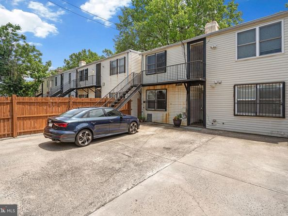 1658 West Virginia NE 101, Washington DC 20002