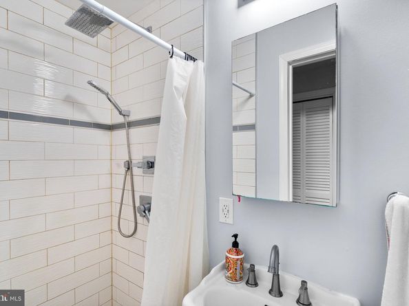 1658 West Virginia NE 101, Washington DC 20002