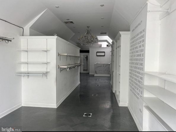 1509 Spring Garden Street, Philadelphia PA 19130