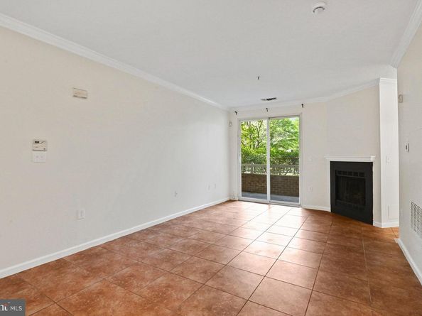 12901 Alton Square 102, Herndon VA 20170