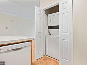 12901 Alton Square 102, Herndon VA 20170