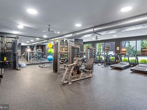 701 N Henry Street 212, Alexandria VA 22314