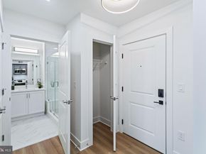 701 N Henry Street 212, Alexandria VA 22314