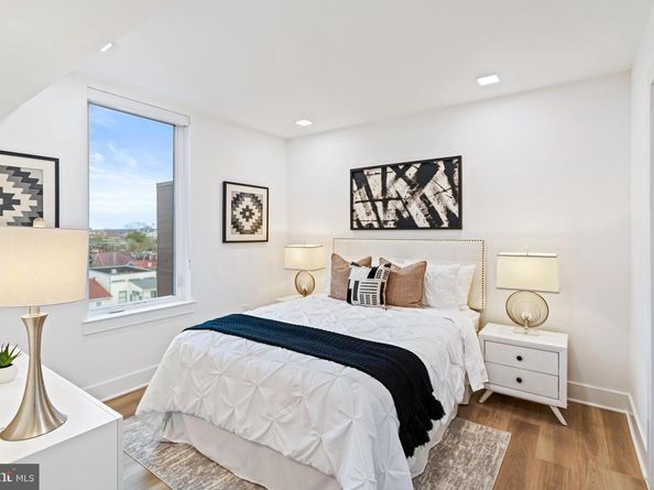 701 N Henry Street 212, Alexandria VA 22314