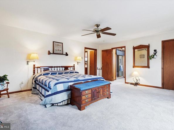 159 Hunt Drive, Horsham PA 19044