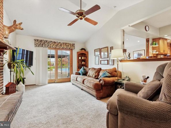 159 Hunt Drive, Horsham PA 19044