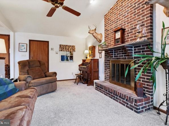 159 Hunt Drive, Horsham PA 19044