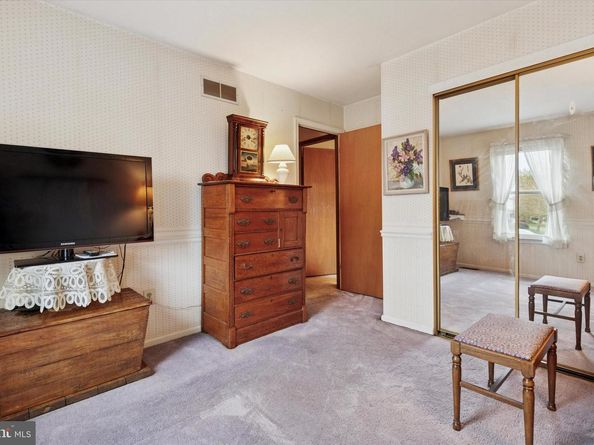 159 Hunt Drive, Horsham PA 19044