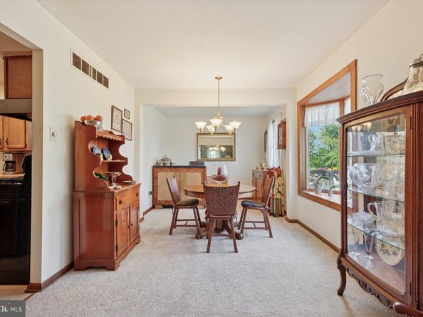 159 Hunt Drive, Horsham PA 19044